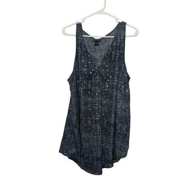Torrid Women's 2X Gray Star Pattern Flowy Tank Top Celestial Stars - Picture 2 of 4